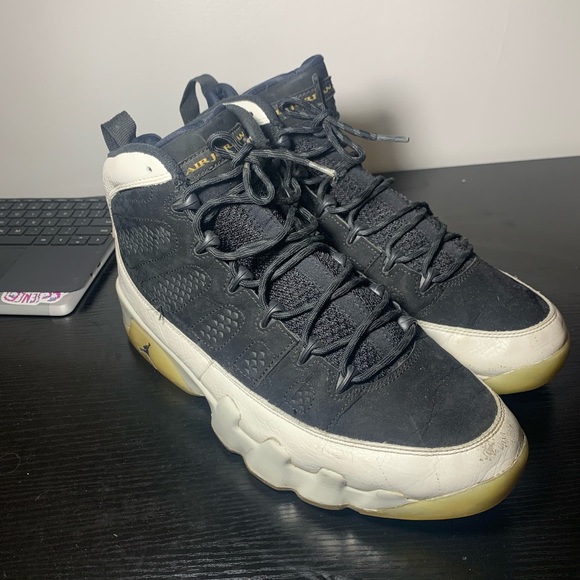 Jordan “Flight” - Picture 3 of 4